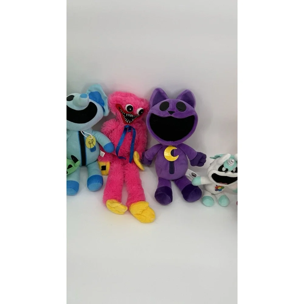 Mixed Lot Smiling Critters Plush CatNap Kissy Missy Bubbaphant CraftyCorn Roblox